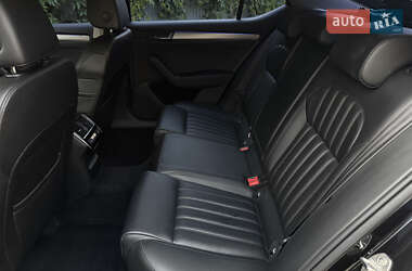 Лифтбек Skoda Superb 2018 в 
