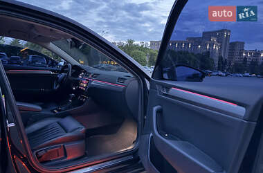 Лифтбек Skoda Superb 2018 в 