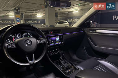 Лифтбек Skoda Superb 2018 в 