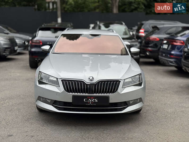 Универсал Skoda Superb 2016 в Киеве