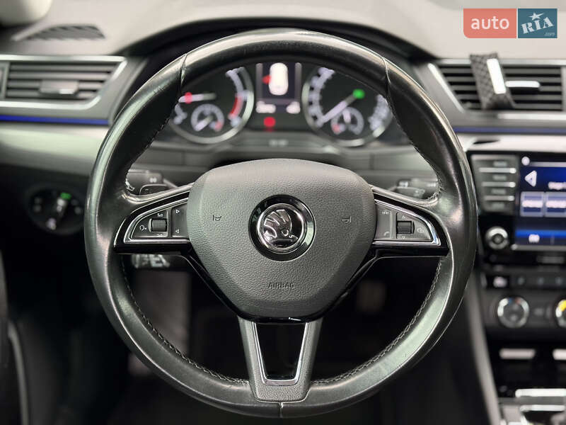 Универсал Skoda Superb 2016 в Киеве