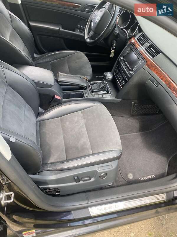 Универсал Skoda Superb 2009 в Рудниках