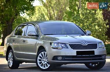 Skoda Superb 2013 Skoda Superb 2013