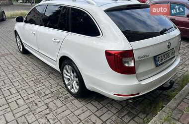Универсал Skoda Superb 2013 в 