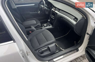 Универсал Skoda Superb 2013 в 