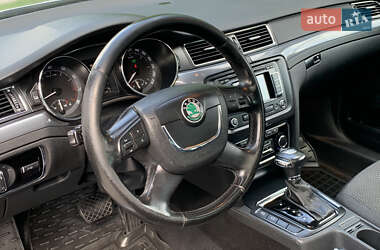 Универсал Skoda Superb 2010 в 
