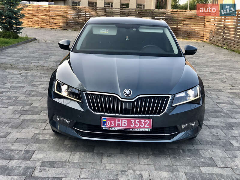 Лифтбек Skoda Superb 2017 в Тячеве