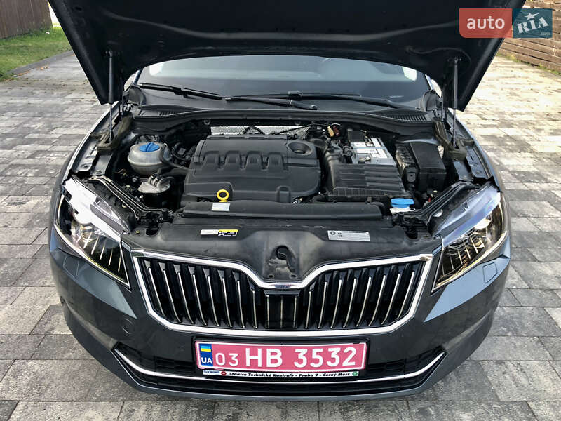 Лифтбек Skoda Superb 2017 в Тячеве