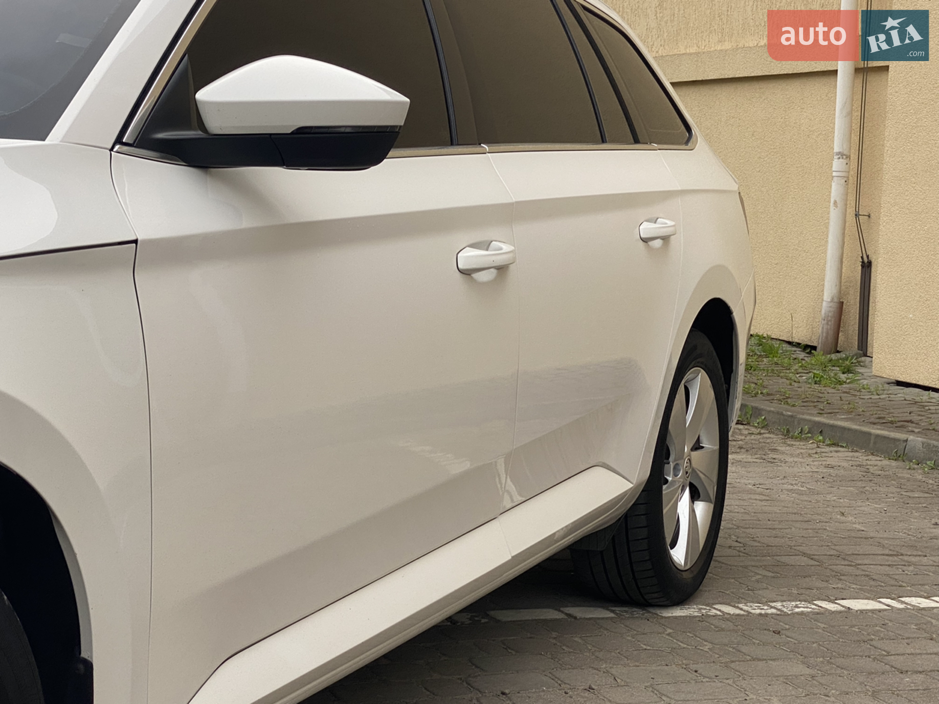 2017 Skoda Superb - мініатюра 21