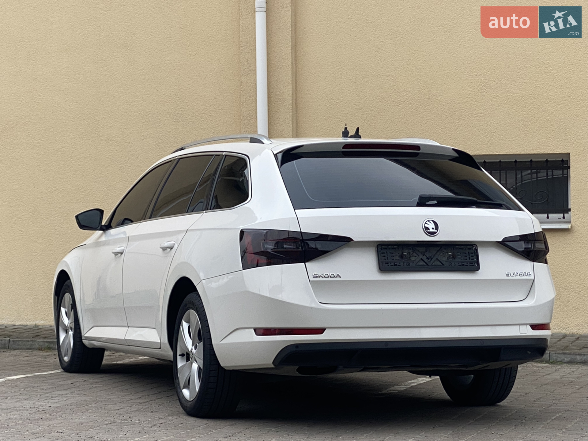 2017 Skoda Superb - мініатюра 24