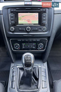 Универсал Skoda Superb 2011 в 