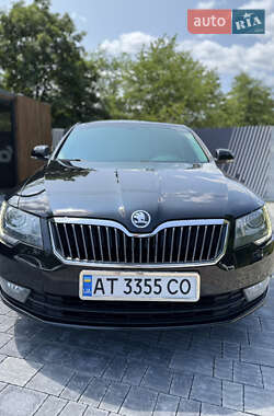 Лифтбек Skoda Superb 2014 в 