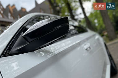 Лифтбек Skoda Superb 2021 в 