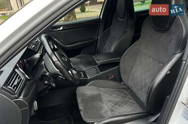 Лифтбек Skoda Superb 2021 в 