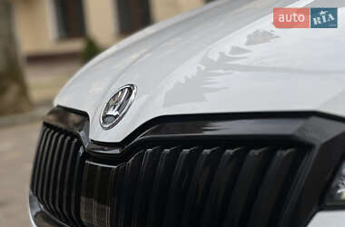 Лифтбек Skoda Superb 2021 в 