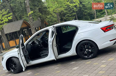 Лифтбек Skoda Superb 2021 в 
