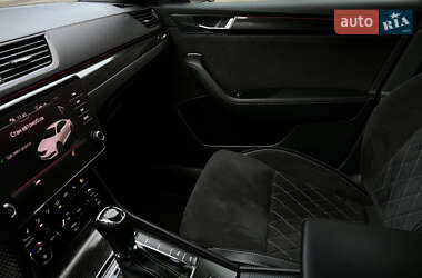 Лифтбек Skoda Superb 2021 в 