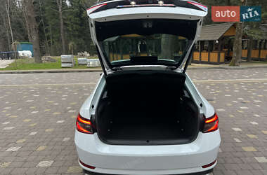 Лифтбек Skoda Superb 2021 в 
