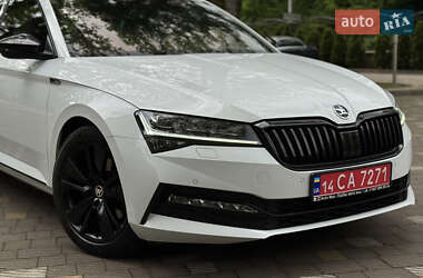 Лифтбек Skoda Superb 2021 в 