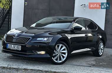Ліфтбек Skoda Superb 2016 в 