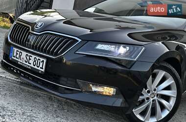 Ліфтбек Skoda Superb 2016 в 
