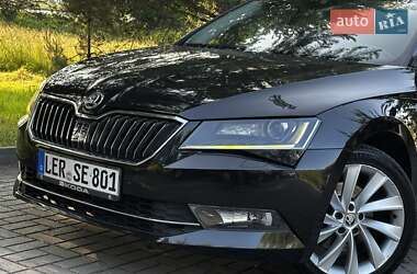 Ліфтбек Skoda Superb 2016 в 