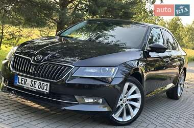 Ліфтбек Skoda Superb 2016 в 