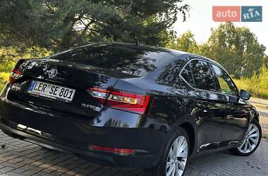 Ліфтбек Skoda Superb 2016 в 