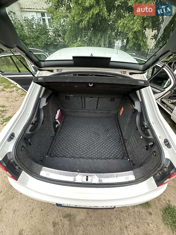 Лифтбек Skoda Superb 2011 в Сумах