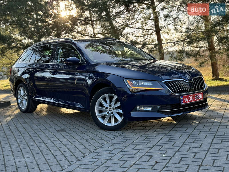 Универсал Skoda Superb 2018 в Дрогобыче
