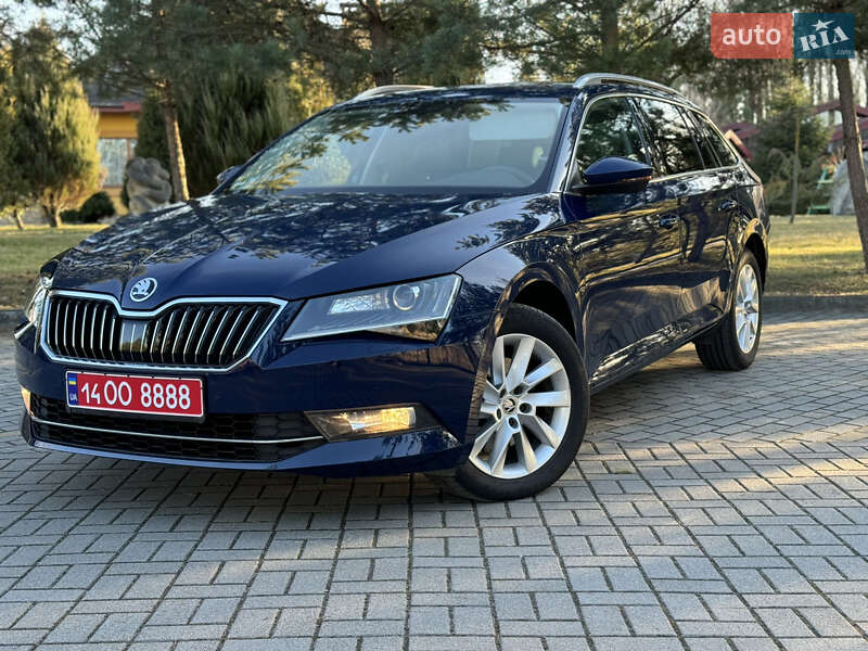 Универсал Skoda Superb 2018 в Дрогобыче