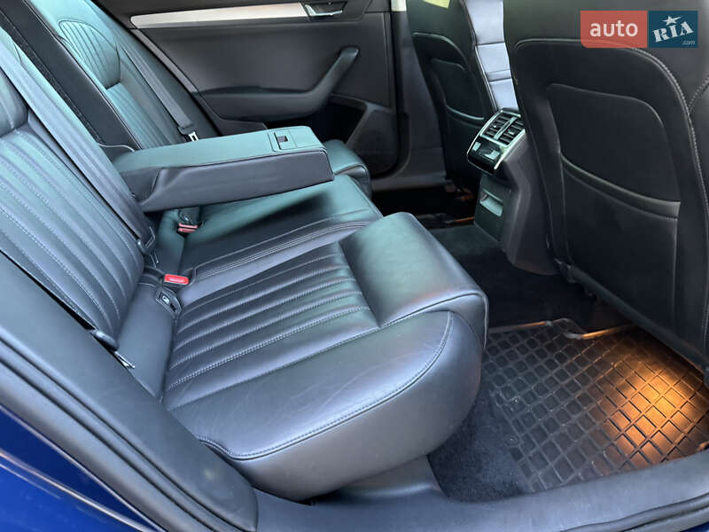 Универсал Skoda Superb 2018 в Дрогобыче