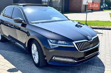 Лифтбек Skoda Superb 2020 в Мукачево