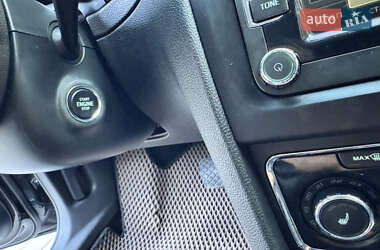 Универсал Skoda Superb 2013 в 
