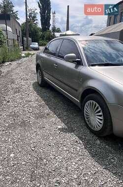 Лифтбек Skoda Superb 2006 в 