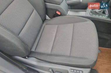 Лифтбек Skoda Superb 2012 в 