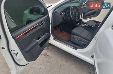 Лифтбек Skoda Superb 2012 в 