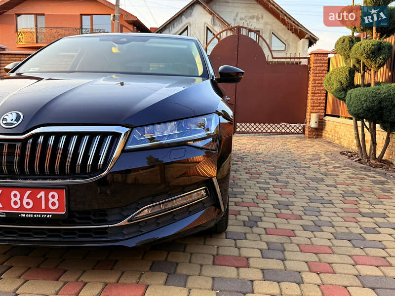 Лифтбек Skoda Superb 2019 в Мукачево