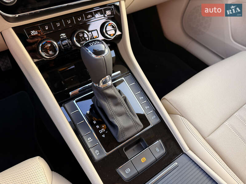 Лифтбек Skoda Superb 2019 в Мукачево