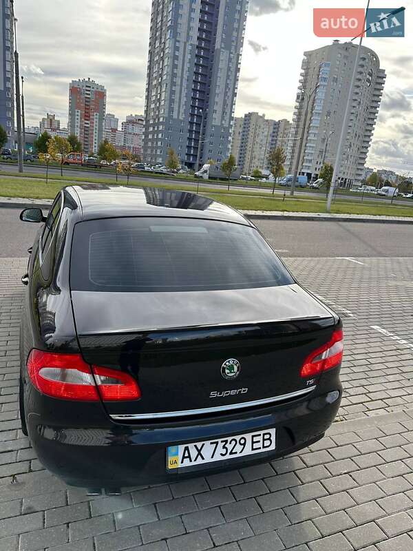 Ліфтбек Skoda Superb 2013 в Харкові