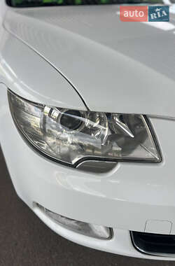 Универсал Skoda Superb 2011 в 
