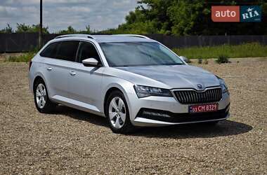 Універсал Skoda Superb 2020 в 