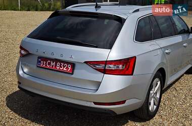 Універсал Skoda Superb 2020 в 