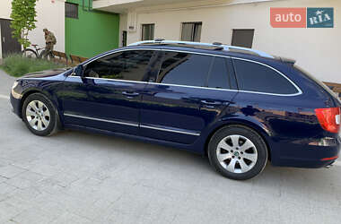 Универсал Skoda Superb 2011 в 