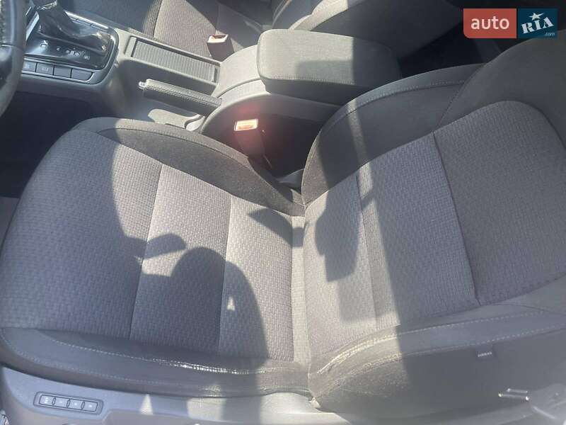 Универсал Skoda Superb 2011 в Ивано-Франковске