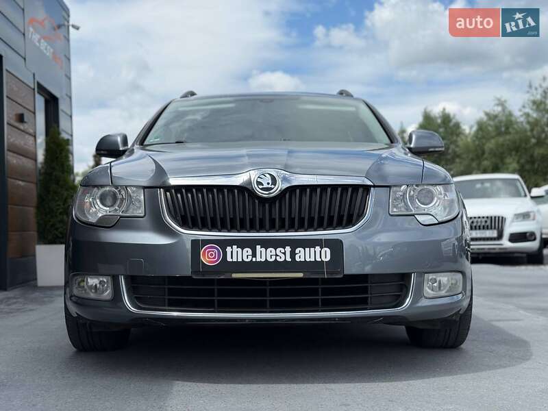 Универсал Skoda Superb 2011 в Ровно