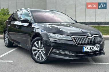 Универсал Skoda Superb 2020 в 