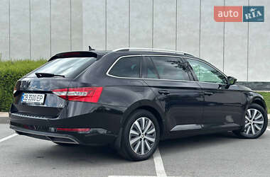 Универсал Skoda Superb 2020 в 