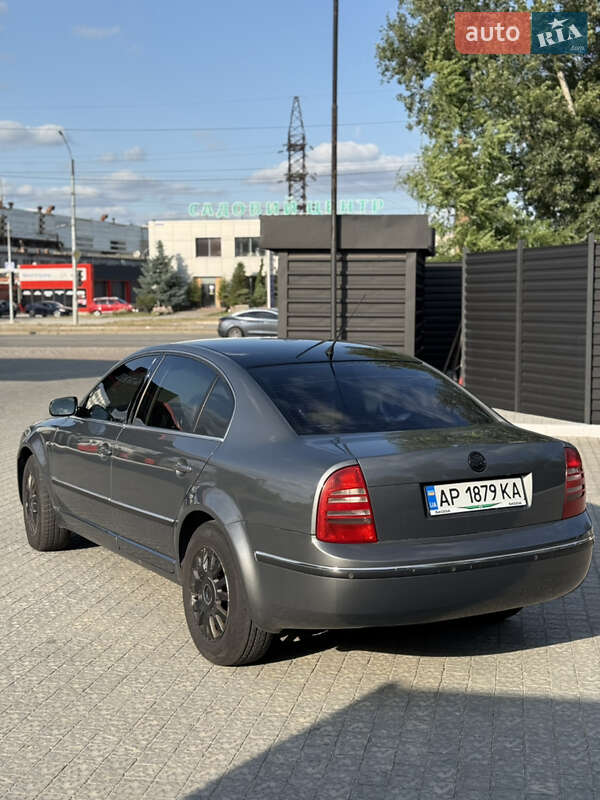 Лифтбек Skoda Superb 2006 в Запорожье