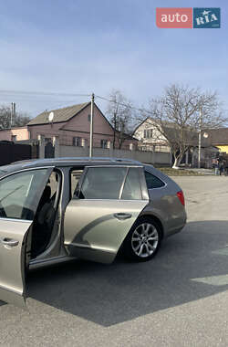 Универсал Skoda Superb 2015 в 